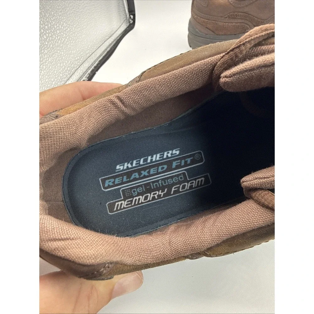 Skechers Relaxed Fit Gel Infused Memory Foam Leather Brown Men's Sz 10